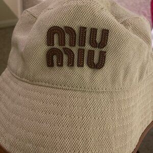 miu miu hat